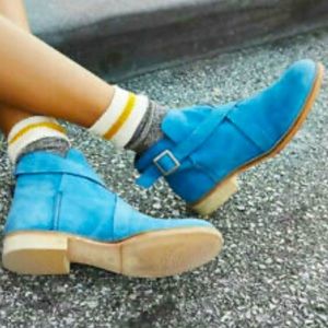 Free People flattering bootie